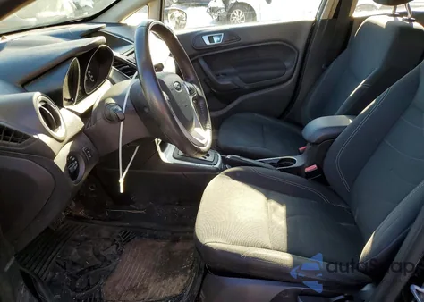 2016 Ford Fiesta Se z USA, uszkodzony, nr VIN 3FADP4BJXGM185794